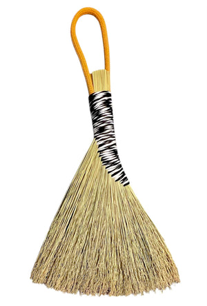 SUNHOUSE TURKEY WING HAND BROOM