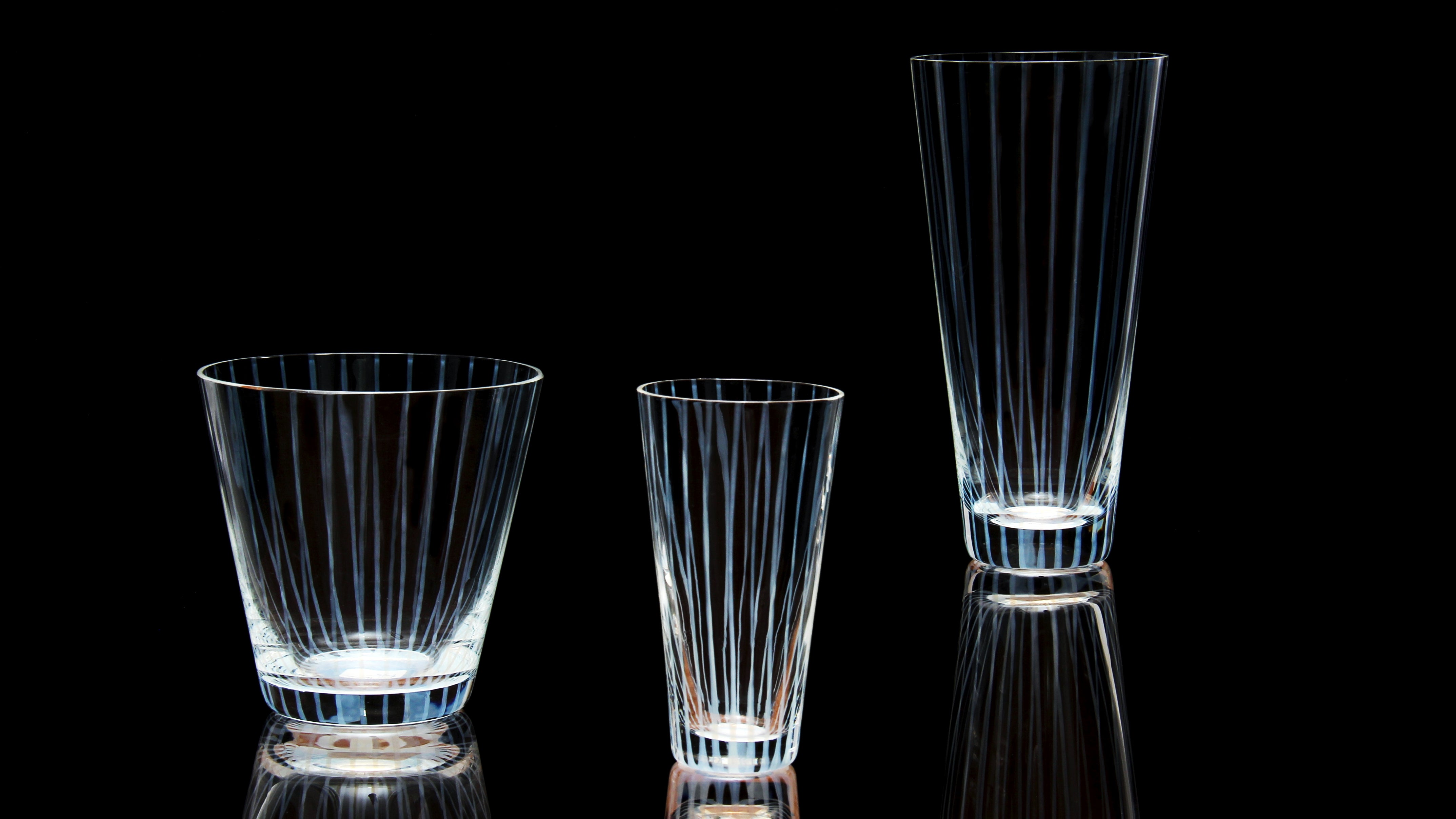 JAPANESE STRIPED LOW-WIDE BALL GLASS